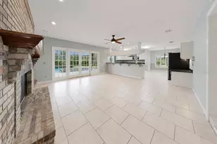 13104 Waterford Run Dr, Riverview, FL 33569 - Photo 20