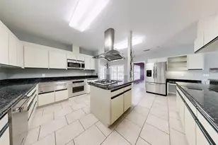 13104 Waterford Run Dr, Riverview, FL 33569 - Photo 24