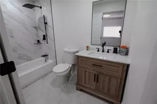 6018 N 49th St, Tampa, FL 33610 - Photo 28