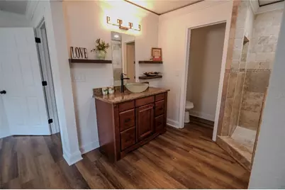 6018 N 49th Street, Tampa, FL 33610 - Photo 22