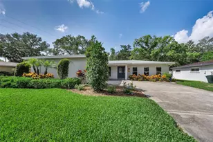 1541 Pleasant Grove Dr, Dunedin, FL 34698 - Photo 2