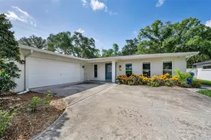 1541 Pleasant Grove Dr, Dunedin, FL 34698 - Photo 2