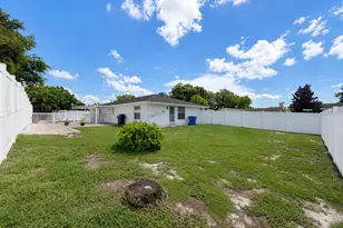 15810 Sea Oats Pl, Tampa, FL 33624 - Photo 34