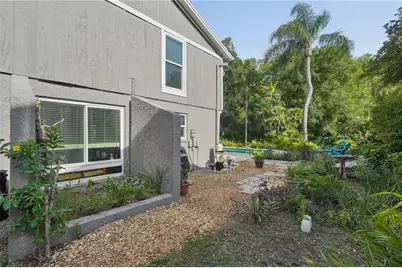 4712 Deerwalk Avenue, Tampa, FL 33624 - Photo 46
