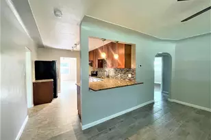 5036 Oxford Ave N, Saint Petersburg, FL 33710 - Photo 6