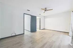11239 Cedar Hollow Ln, Tampa, FL 33618 - Photo 22