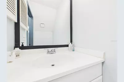 11239 Cedar Hollow Lane, Tampa, FL 33618 - Photo 12