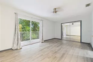 11239 Cedar Hollow Ln, Tampa, FL 33618 - Photo 18