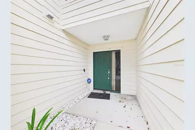 11239 Cedar Hollow Lane, Tampa, FL 33618 - Photo 4