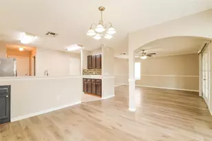 6730 Brittany Chase Ct, Orlando, FL 32810 - Photo 8