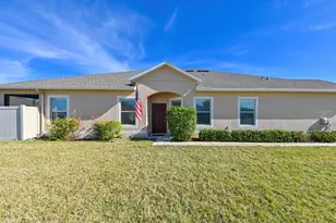 13529 Crest Lake Dr, Hudson, FL 34669 - Photo 2