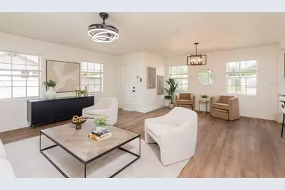 2421 Linsey Street, Tampa, FL 33605 - Photo 2