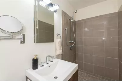 2421 Linsey Street, Tampa, FL 33605 - Photo 16