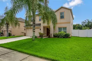 1424 Main St, Valrico, FL 33594 - Photo 2