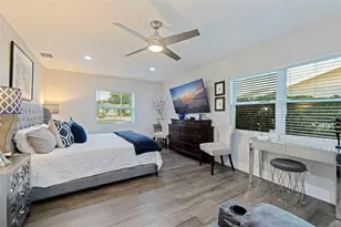 200 Park St N, Saint Petersburg, FL 33710 - Photo 28