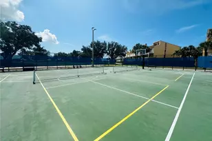 200 Park St N, Saint Petersburg, FL 33710 - Photo 52