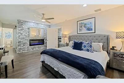 200 Park Street N, Saint Petersburg, FL 33710 - Photo 26