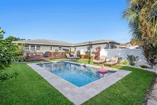 200 Park St N, Saint Petersburg, FL 33710 - Photo 46