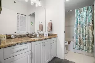 7984 Sailboat Key Blvd S, Saint Petersburg, FL 33707 - Photo 24