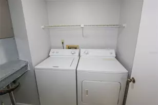 3203 Landmark Dr, Clearwater, FL 33761 - Photo 16