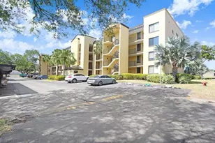 2424 W Tampa Bay Blvd, Tampa, FL 33607 - Photo 2