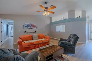1746 Grey Fox Dr, Lakeland, FL 33810 - Photo 10