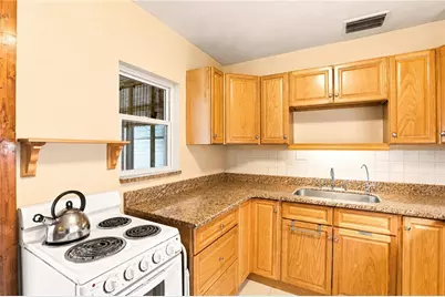 703 W Palmetto Street, Avon Park, FL 33825 - Photo 12
