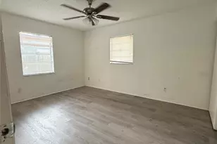 10406 N Central Ave, Tampa, FL 33612 - Photo 20