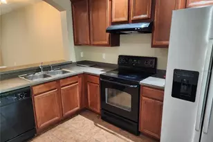15924 Fishhawk Creek Ln, Lithia, FL 33547 - Photo 4