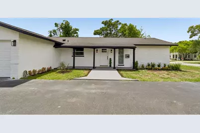 1530 49th Street N, Saint Petersburg, FL 33710 - Photo 6