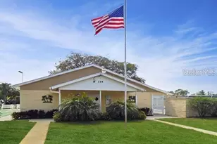 180 Sky Loch Dr W, Dunedin, FL 34698 - Photo 26
