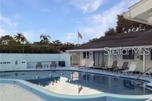 180 Sky Loch Dr W, Dunedin, FL 34698 - Photo 28