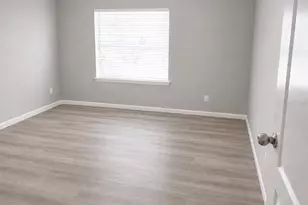 18686 Dobson Dr, Hudson, FL 34667 - Photo 12