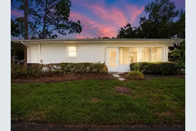 2202 Horsham Place, Sun City Center, FL 33573 - Photo 18