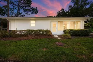 2202 Horsham Pl, Sun City Center, FL 33573 - Photo 18