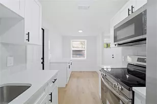 3412 E Henry Ave, Tampa, FL 33610 - Photo 8