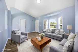 3977 Warbler Dr, Winter Haven, FL 33880 - Photo 2