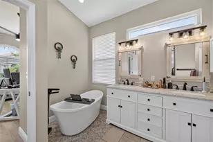 1747 Wood Brook St, Tarpon Springs, FL 34689 - Photo 20