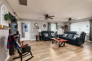 1220 56th Ave N, Saint Petersburg, FL 33703 - Photo 10