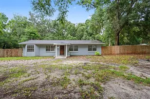 5328 Lantana St, Zephyrhills, FL 33542 - Photo 2