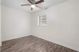 5328 Lantana St, Zephyrhills, FL 33542 - Photo 14