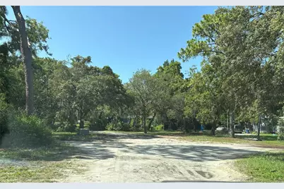 10416 Hudson Avenue, Hudson, FL 34669 - Photo 8