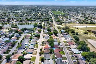 8241 Winthrop Dr, Port Richey, FL 34668 - Photo 24