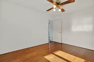 8241 Winthrop Dr, Port Richey, FL 34668 - Photo 18