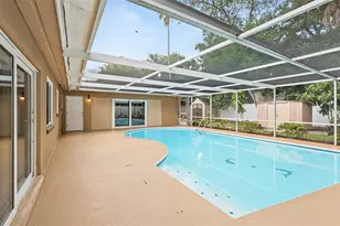 1520 Simmons Dr, Clearwater, FL 33756 - Photo 4