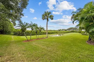 38 Seagrape Cir, Clearwater, FL 33759 - Photo 30