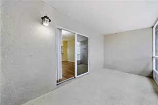 10106 Belleville Pl, Tampa, FL 33624 - Photo 22