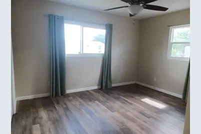 8448 76th Avenue, Seminole, FL 33777 - Photo 12