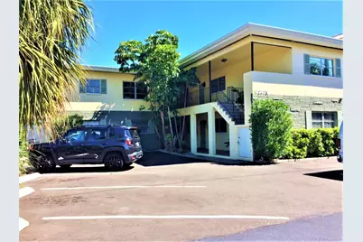12175 3rd Street E #2, Treasure Island, FL 33706 - Photo 2