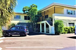 12175 3rd St E, Treasure Island, FL 33706 - Photo 2
